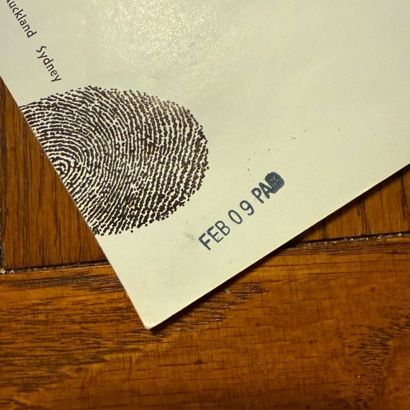 Scooby-Doo on Zombie Island Children’s Book - Picture 2 of 2